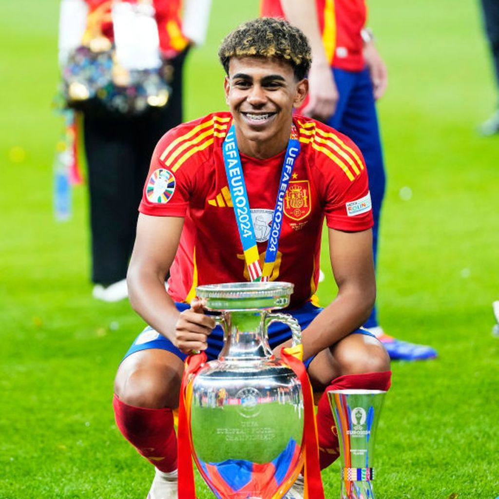 Lamine Yamal: National Player at&nbsp;16-Years-Old